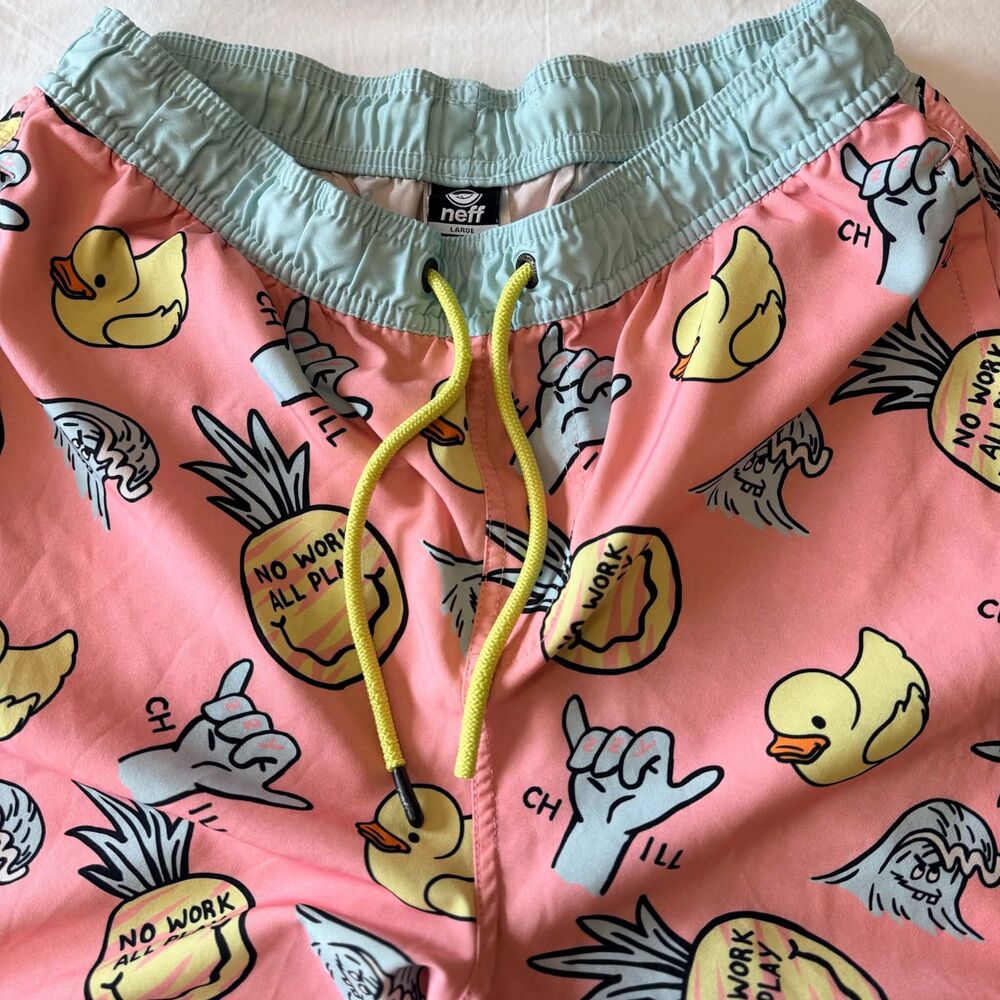 Neff Pink Novelty Print Swim Trunks Duck Pineapple No Work All Play Mens Large - Picture 9 of 11